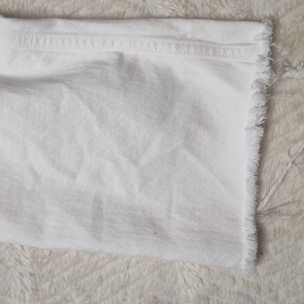 Ambercrombie And Fitch Ultra High Rise Kick Flare Women's White Jeans Size 29/8 - Picture 9 of 11